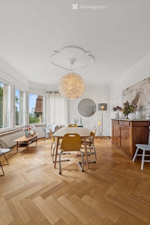 Bright & Spacious 5.5-Room Family Apartment | Zurich Klusplatz (District 7) 2