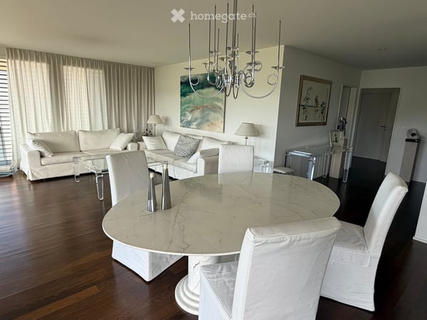 Exklusive 4.5-Zimmer-Wohnung am See mit wunderbarer Seesicht 9