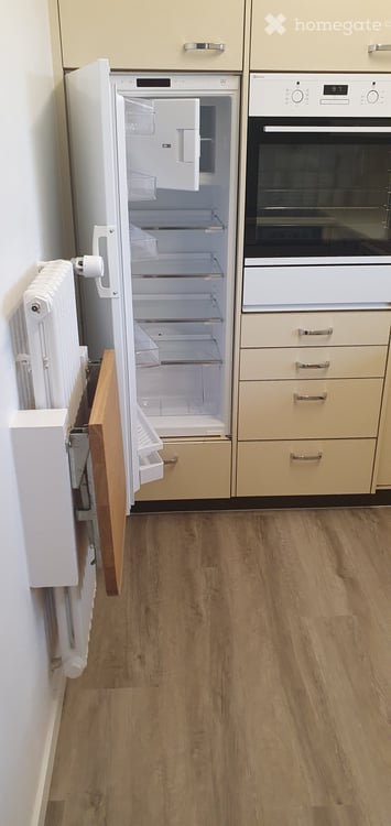 Attraktive 4-Zimmer-Wohnung an ruhiger Lager 6