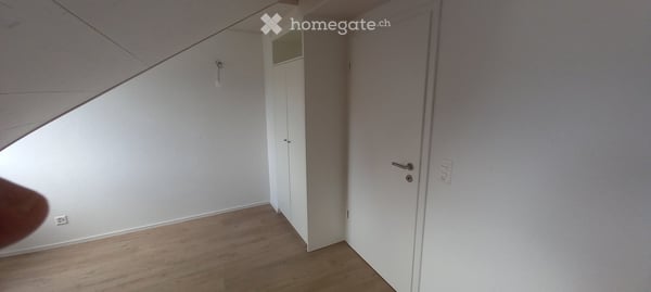 Duplex 4.5 pièces lumineux avec balcon à Cortaillod 4