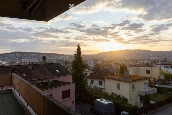 Charmante 2.5-Zimmer-Wohnung mit Stadtblick in Zürich-Albisrieden 21