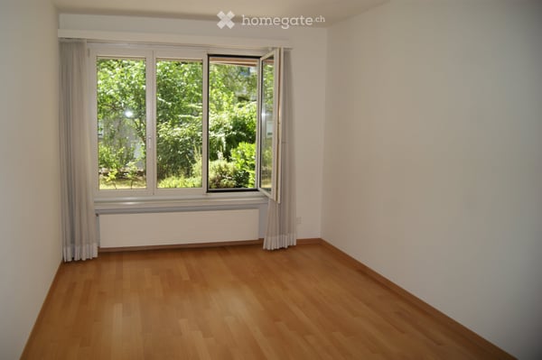 3-1/2-Z.-W. mit Gartensitzplatz in Zürich-Witikon 3