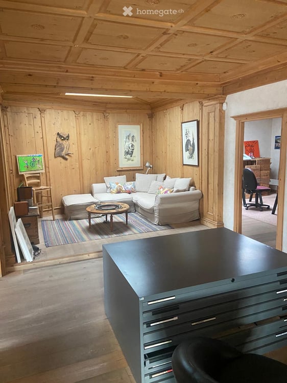 Bureaux lumineux de 160 m² à Crans-Montana – Accessibles et bien situés 2