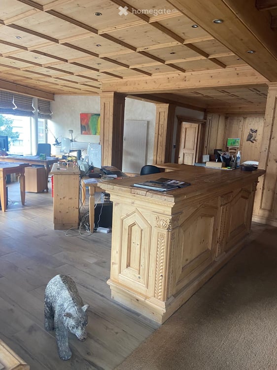 Bureaux lumineux de 160 m² à Crans-Montana – Accessibles et bien situés 7