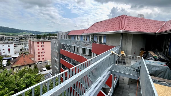 Lichtdurchflutete und grosszügige 4.5-Zimmerwohnung, ab 1. Dezember 2026 zu vermieten 2