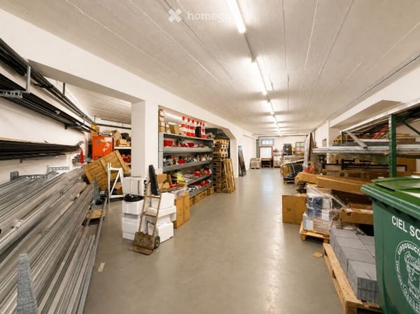 Reprise de bail / Bureaux modernes avec dépôt 3