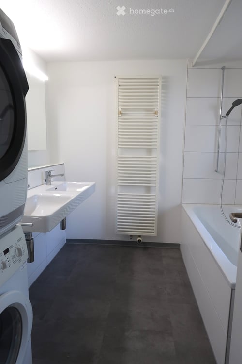 Charmante 3.5-Zimmer-Maisonette-Wohnung in altem Bauernhaus mit Seesicht 5