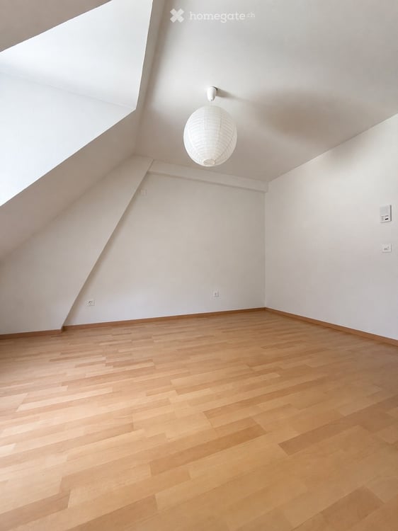 Stilvolles 1.5-Zimmer-Studio an zentraler Lage im Kreis 6 2