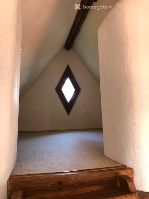 Charmante 3.5-Zimmer-Maisonette-Wohnung mit zwei Balkonen in Zollikon 7