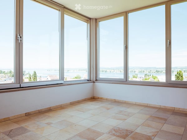 Traumhaftes Anwesen mit Seepanorama und absoluter Privatsphäre 9