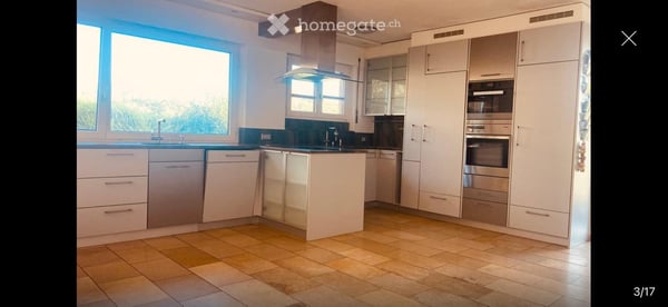 Angebautes Einfamilienhaus mit Garten und Blick ins Grüne 2