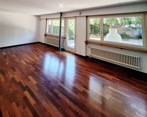 Hausteil mit Garten und Blick ins Grüne 11
