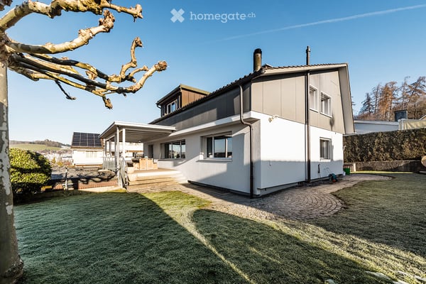 7.5-Zimmer-Einfamilienhaus – ruhige Lage, grosser Garten und viel Platz 4
