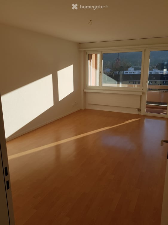 Helle 2-Zimmer-Wohnung mit Balkon in Schwamendingen – ab Oktober 2026 3