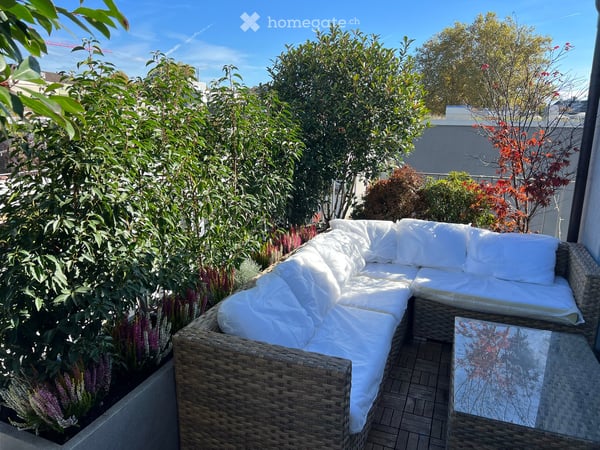 Bright 3.5-Room Apartment with Terrace in Prime Zürich 8008 Location 15