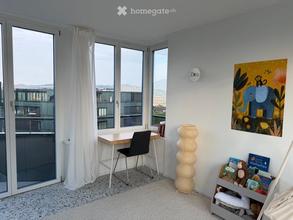 Helle 3½-Zimmer-Attikawohnung mit drei Balkonen und Weitsicht 6