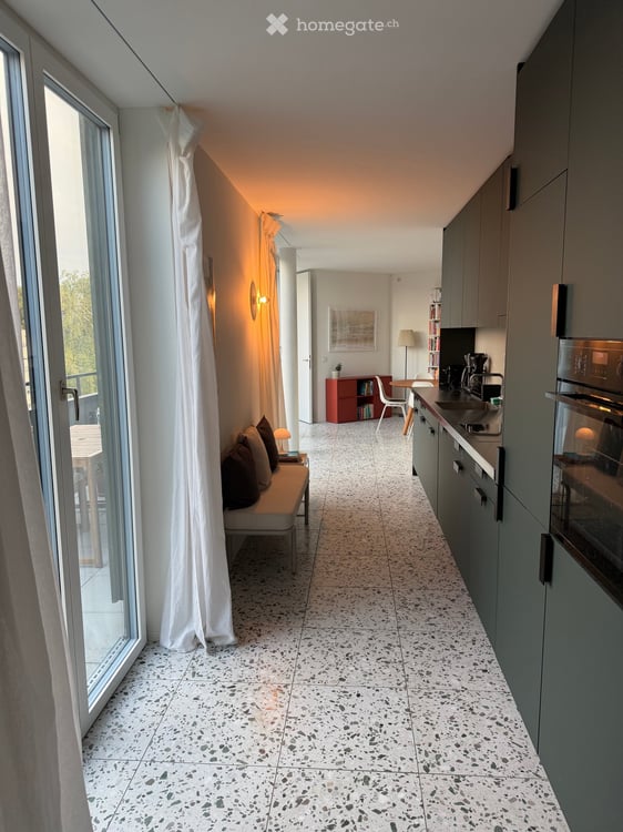 Helle 3½-Zimmer-Attikawohnung mit drei Balkonen und Weitsicht 7