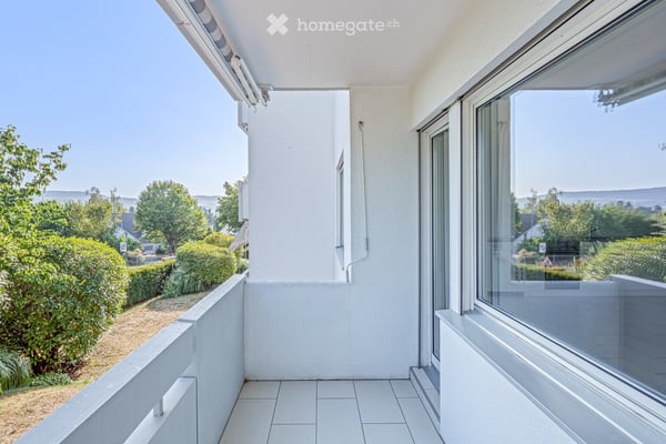 An sonniger Toplage direkt am Waldrand eine 3.5-Zimmerwohnung zu vermieten 11