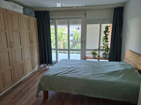Charmante 3.5-Zimmer-Maisonettewohnung mit 3 Balkonen in Spreitenbach 3