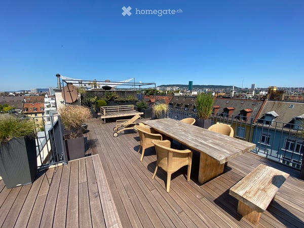 Grosszügige 4-Zimmer-Maisonette-Wohnung im Loft-Stil an der Zentralstrasse, Zürich 32