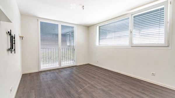 Modernes 6-Zimmer-Doppeleinfamilienhaus in Zunzgen 7