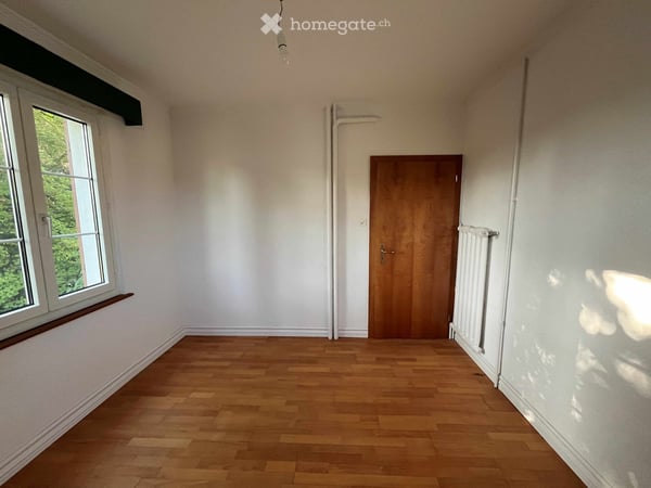 Wohnen wie im eigenen Haus: privater Garten, Cheminée und Altbaucharme 4