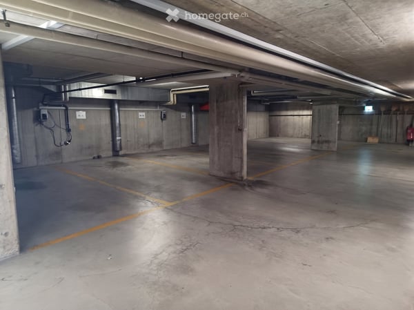Gewerberäume / Praxis im Dorfzentrum von Fällanden 5