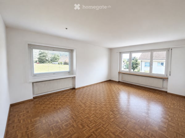 3-Zimmer-Eigentumswohnung mit Balkon, Parkplatz und Ausbaupotenzial 2