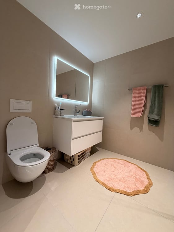Moderne helle 2.5-Zimmer-Wohnung im Neubau in Bassersdorf – ruhig, sonnig und barrierefrei 2