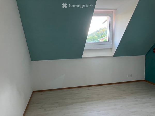 Charmante 4.5-Zimmer-Maisonettewohnung in Unterkulm – renoviert und tierfreundlich! 2