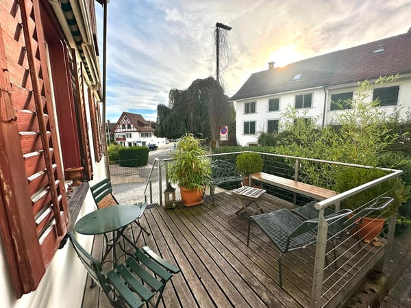 Renovierte Dachwohnung nähe Stäfa Rebberg Lattenberg 12