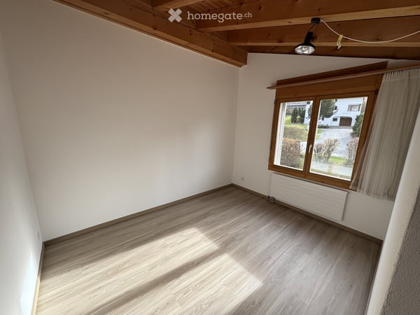 Ruhige Dachwohnung in Flims Waldhaus mit Aussicht 3