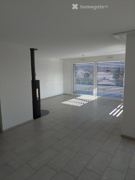 Charmante 4.5-Zimmer-Attikawohnung in Würenlos – Modern, ruhig, ausgestattet im Eigentumsstandard 15