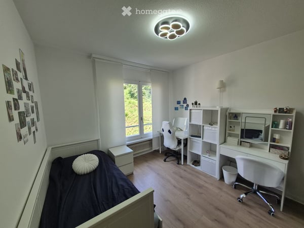 Spacious 4.5-Room Apartment in Cadempino – Modern Living in Ticino 11