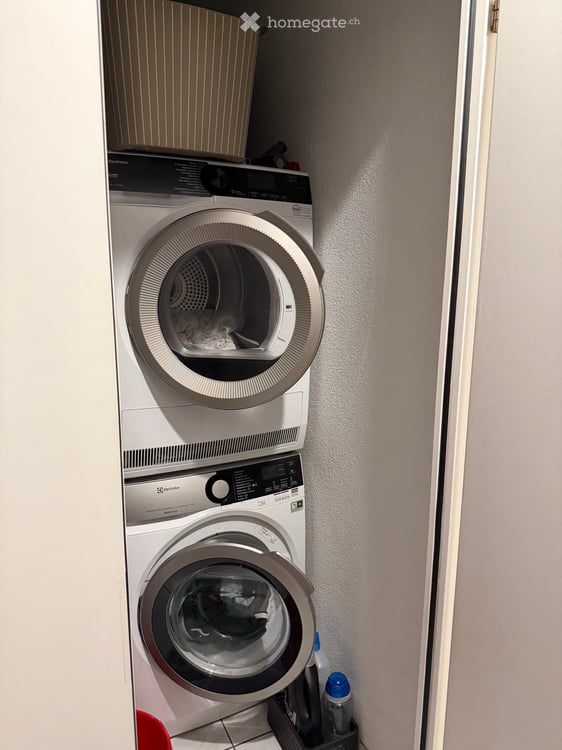 Charmante 3.5-Zimmer-Maisonette-Wohnung in Berikon 5