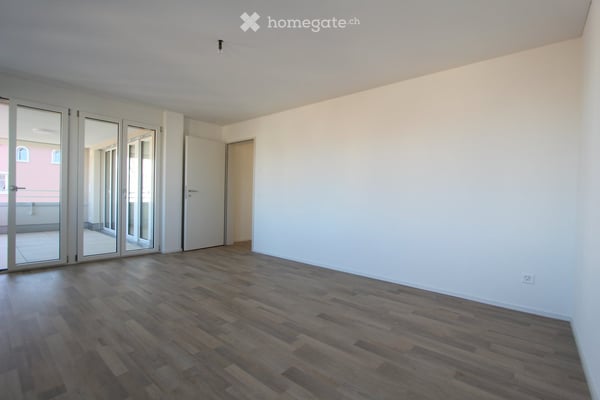Moderne 2.5-Zimmer-Wohnung in Waldkirch mit Balkon und Garage 7