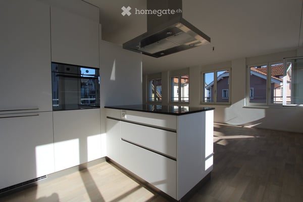 Moderne 2.5-Zimmer-Wohnung in Waldkirch mit Balkon und Garage 3