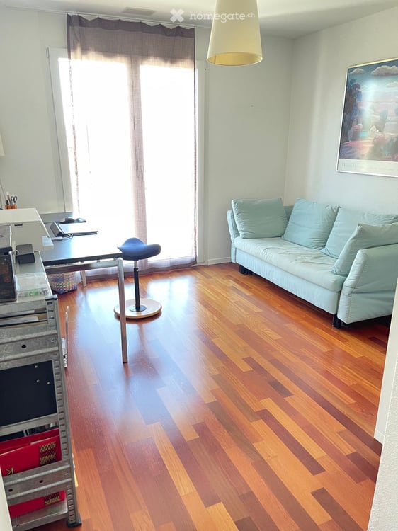 Charmante 4.5-Zimmer-Wohnung in ruhiger Lage in Eglisau 6
