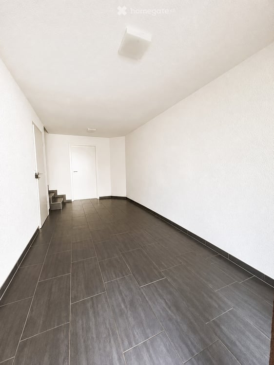 Charmantes 5-Zimmer-Reihenhaus mit Dachterrasse und Doppelgarage in Wilchingen 3