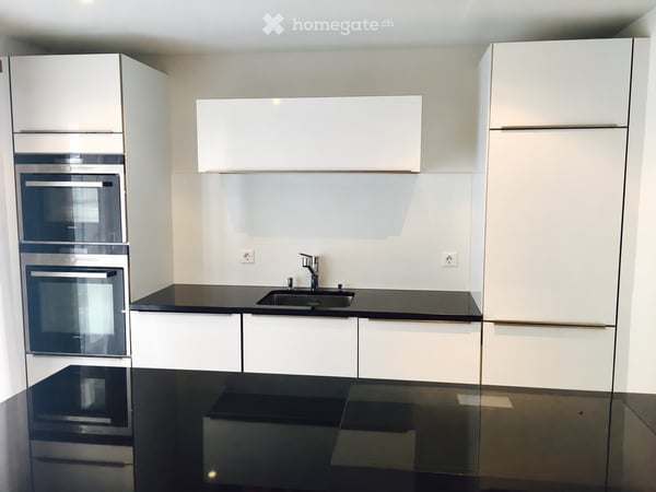 Charmantes 5-Zimmer-Reihenhaus mit Dachterrasse und Doppelgarage in Wilchingen 5