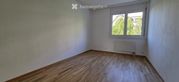 Appartement traversant de 84 m2 avec balcon, vue panoramique, calme, proche centre ville 9