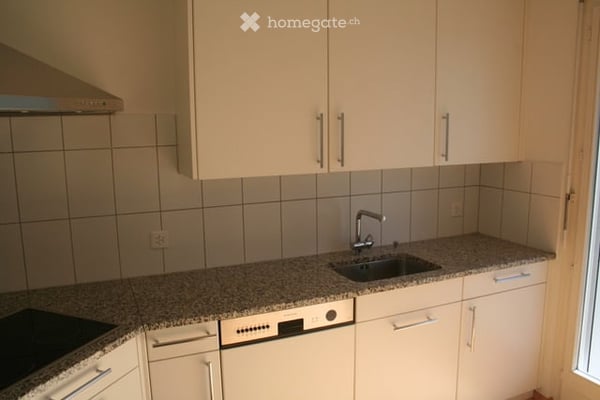 4.5 room semi-detached house / temp to 31.08.27 / flat share / pets allowed / 1st month free 8