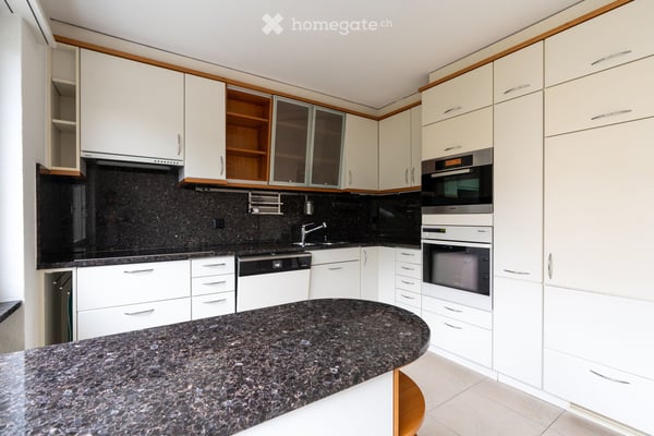 5.5 Zimmer mit eigener Waschküche und 25 m² Hobbyraum 7