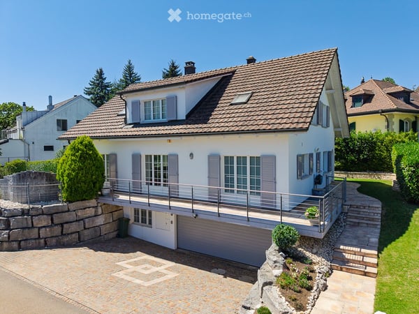 Villa an bevorzugter Wohnlage mit Swimmingpool 8