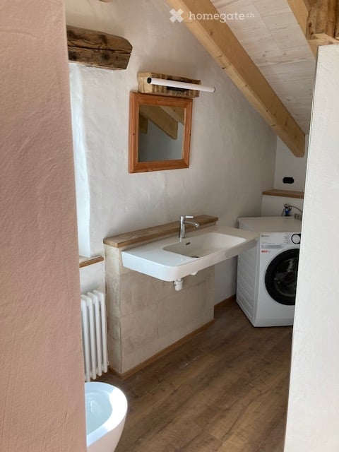 Moderne 4.5-Zimmer-Dachwohnung in Büsserach mit Balkon und schöner Aussicht 9