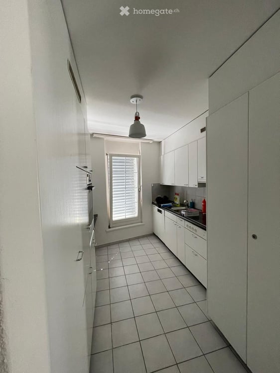 Charmante 3.5-Zimmer-Wohnung mit Terrasse und schöner Aussicht in Jona 5