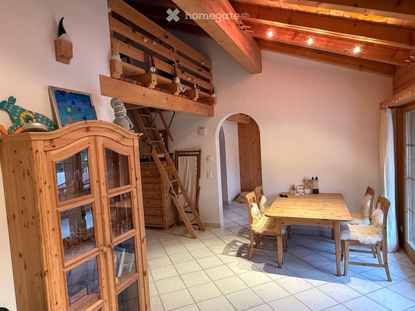 Charmante 3-Zimmer-Dachwohnung in Lenzerheide/ Sporz – Naturparadies mit Bergpanorama 2