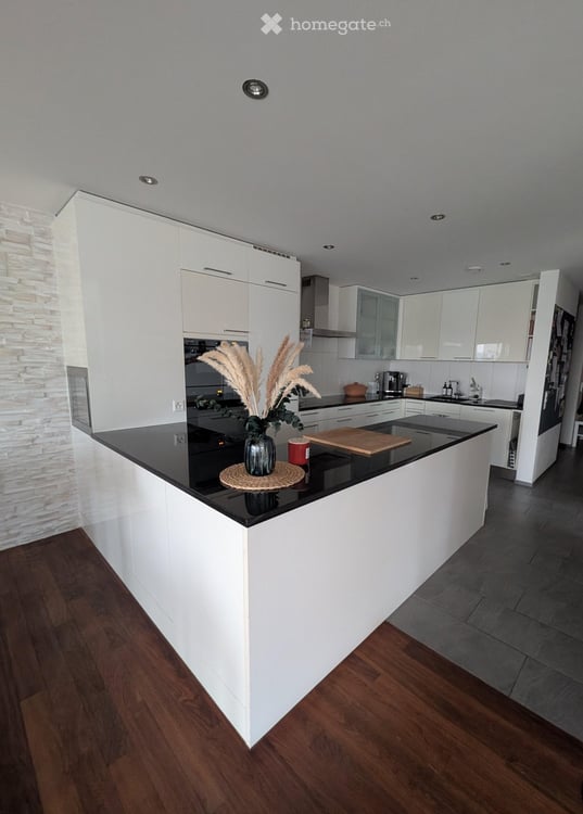 Geräumige 5.5-Zimmer-Wohnung in Hinwil – Modern, komfortabel und familienfreundlich 3