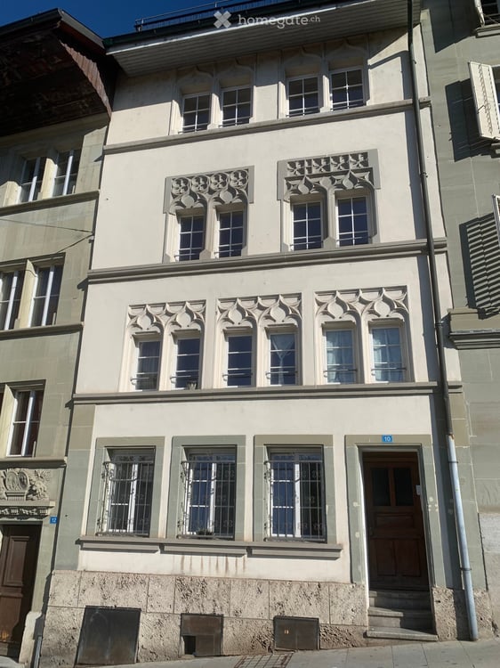 Charmant appartement-loft de 2.5 pièces avec grande terrasse et vue époustouflante