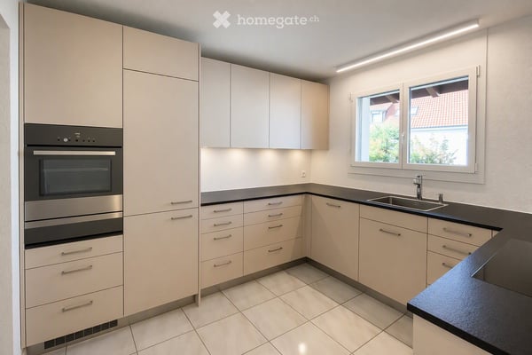 4 1/2-Zimmerwohnung (120 m²) mit Panorama-Fernsicht 6